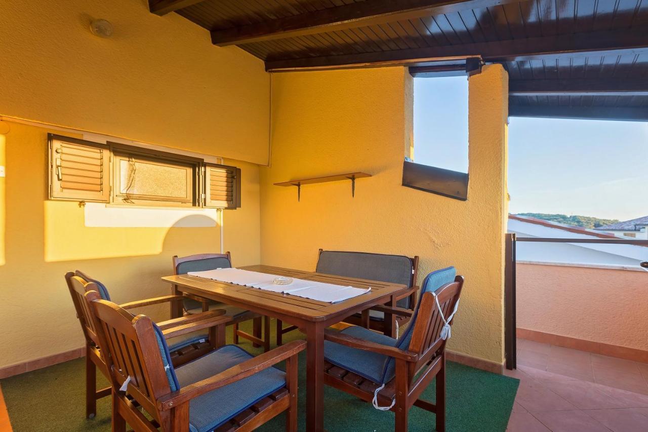Apartmani Gilda Vrsar Exterior foto